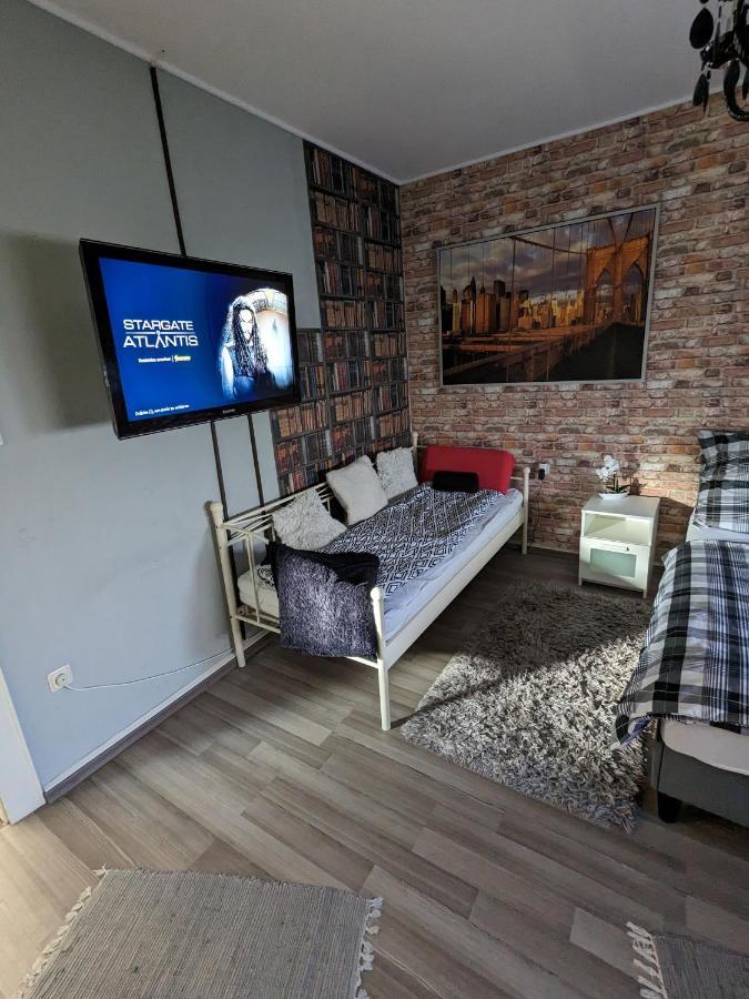 Ferienwohnung Apartment Wilhelmshaven Inselviertel In Bester Lage - Selbstaendiger Check In Moeglich Exterior foto